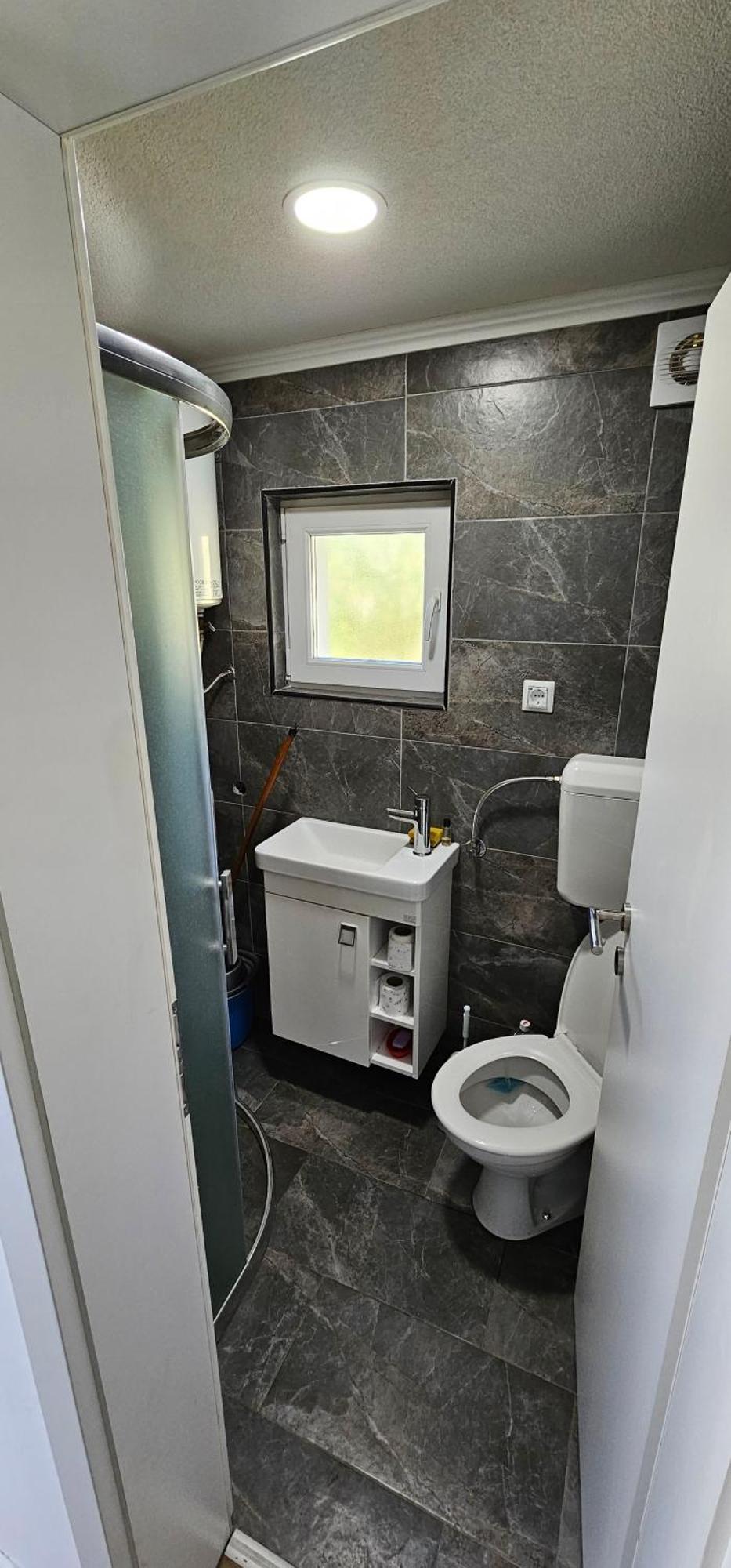 Apartmani Roki Tuzla Exterior foto